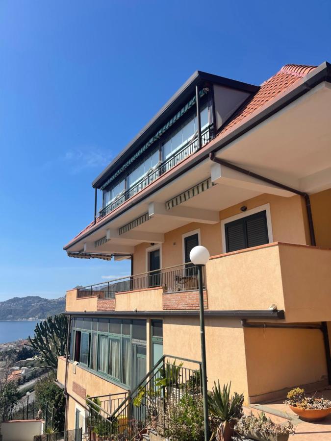 Apartament Casa Vacanze Cuzari Letojanni Zewnętrze zdjęcie