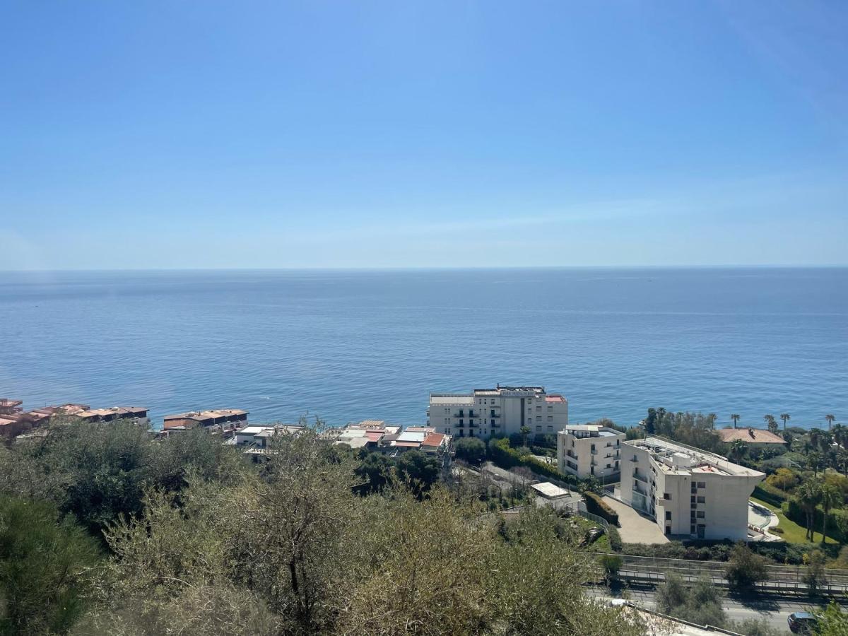 Apartament Casa Vacanze Cuzari Letojanni Zewnętrze zdjęcie